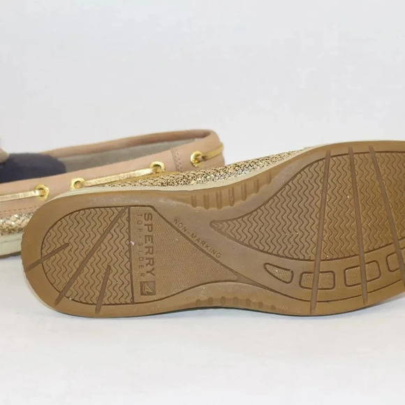 SPERRY Flats  - Picture 4 of 5